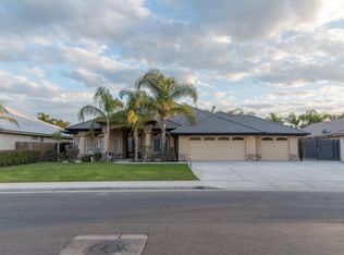 4615 Crosshaven Ave, Bakersfield, CA 93313