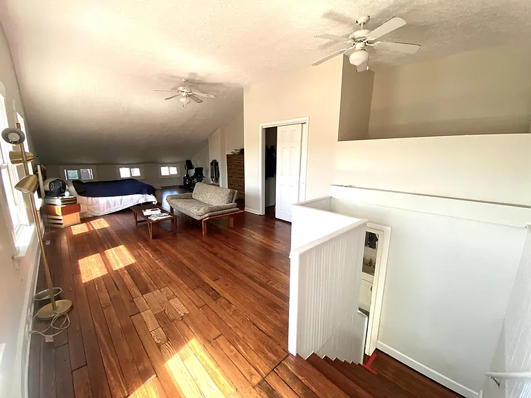2-1008 Lee St #2 — Photo 12