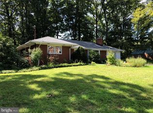 1919 Blackbriar St, Silver Spring, MD 20903