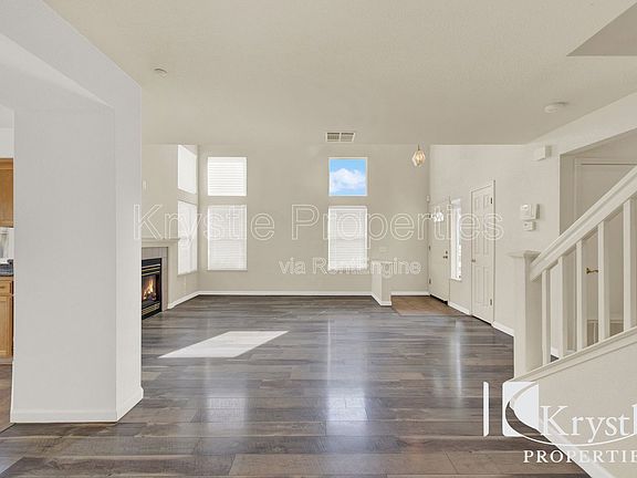 5th image of 322 Clearpointe Dr