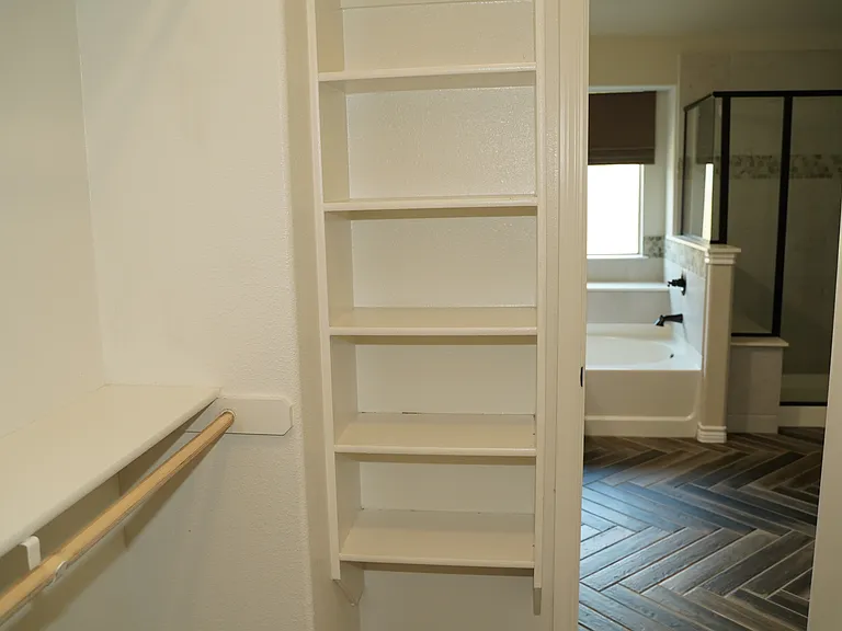 7113 Still Orchard Ln — Photo 14