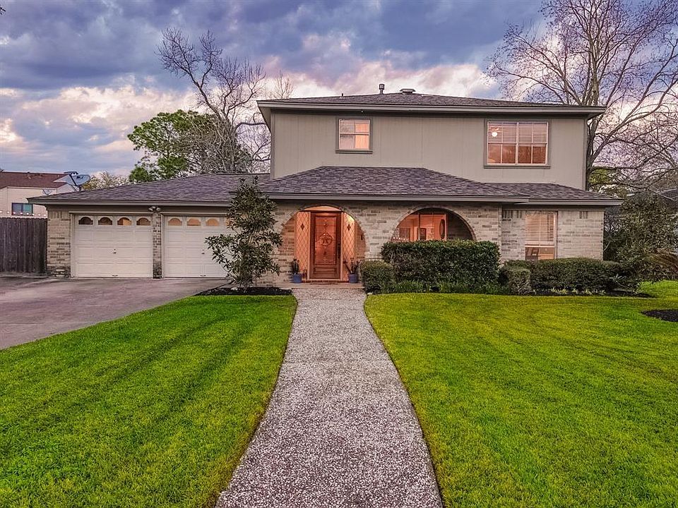 1st image of 13910 Ella Lee Ln