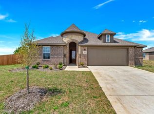 101 Affirmed Rd, Waxahachie, TX 75165