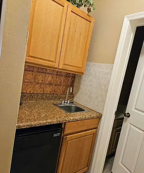 9931 Perfect Dr #B — Photo 13