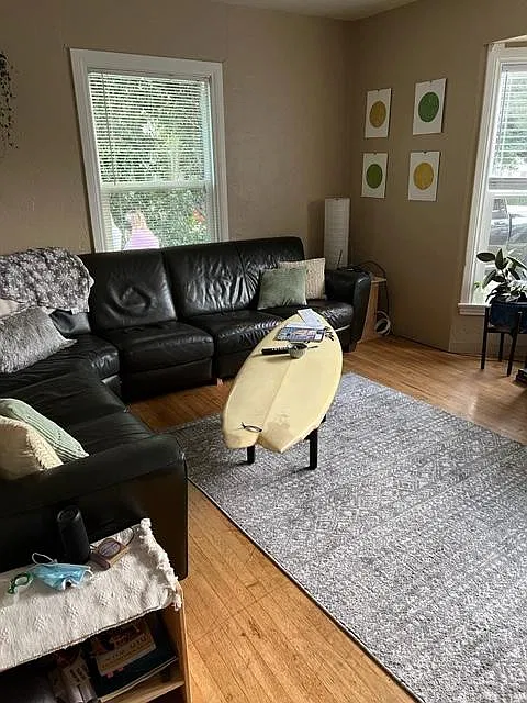 4 bed, $6,800 — Photo 2