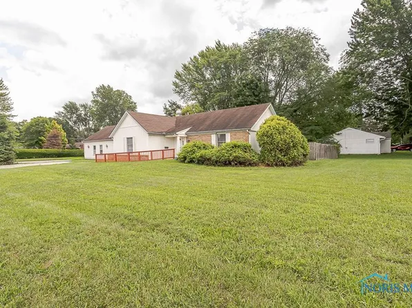 4225 Graceway Dr, Toledo, OH 43606