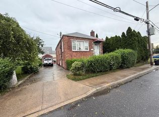 208 Evans Ave, Elmont, NY