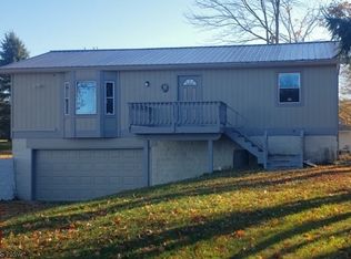 14864 Monroe Mills Rd, Mount Vernon, OH 43050