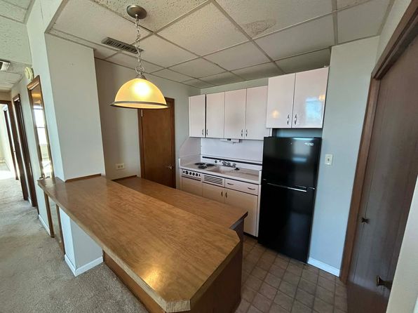 815 Loomis St APT 43