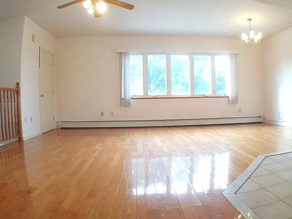 2nd image of 14529 22nd Ave #2FLOOR