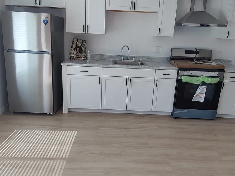 2313 Cabrillo Ave #I — Photo 2