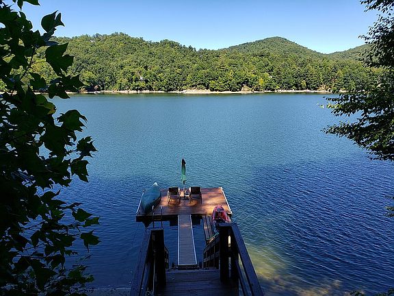 Dock