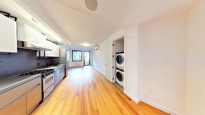 1st image of 123 Melrose St APT 452