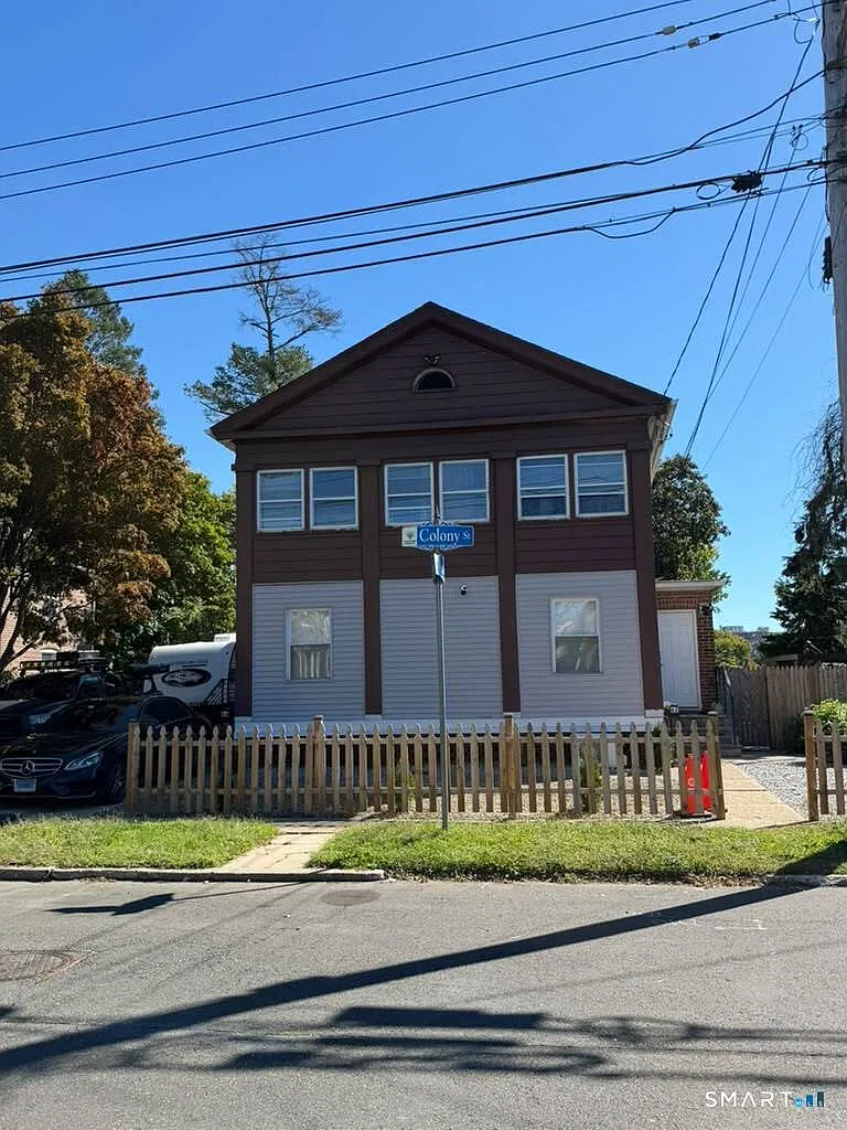 2 bed, 1.0 bath, 1000 sqft, $2,100 — Photo 2