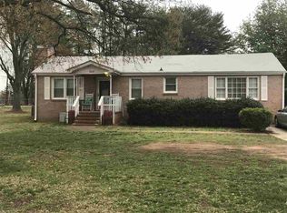 605 S Fairfield Rd, Greenville, SC 29605