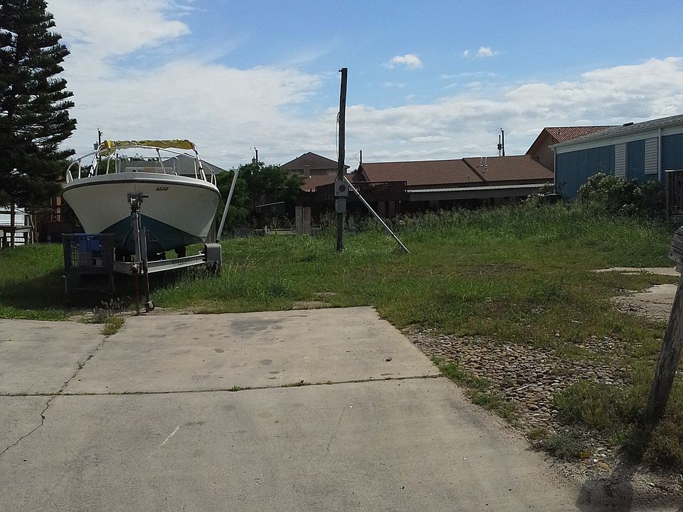 2nd image of 1021 Tarpon Ave