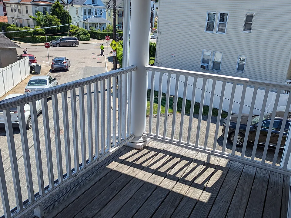 6 Violante St #2