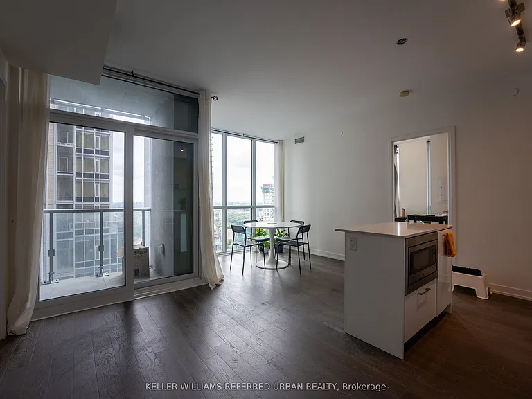 1 Yorkville Ave #3305 — Photo 1
