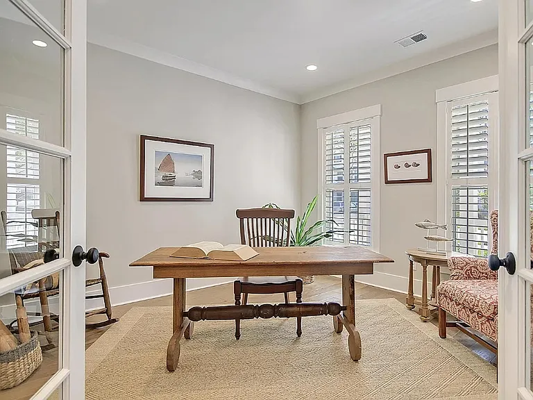 2354 Brinkley Rd — Photo 6