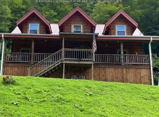 840 Silket Dr, Elkview, WV 25071