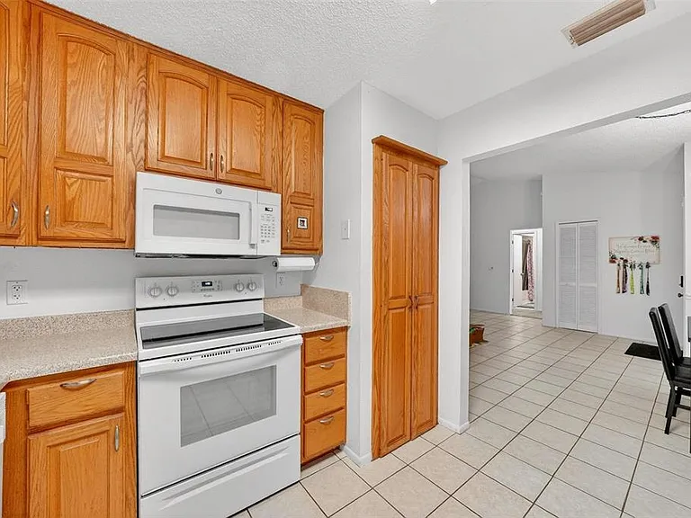 5107 Deer Creek Dr — Photo 32