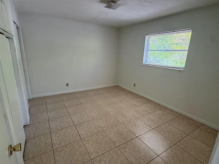 1940 Madison St #10 — Photo 9