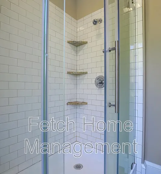 28 E Vine St #2 — Photo 11