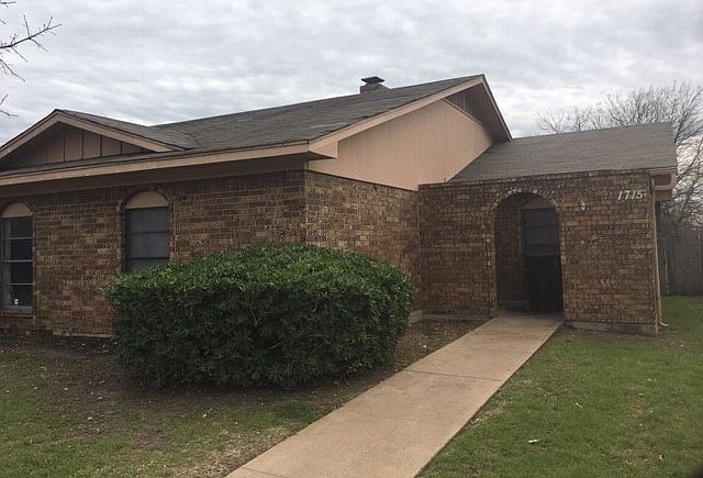 1st image of 3701 Ivanhoe Dr #1803