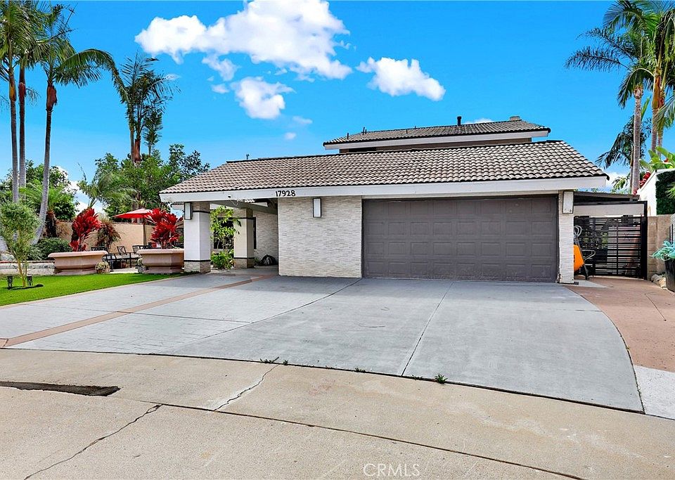 1st image of 17928 Toiyabe Cir