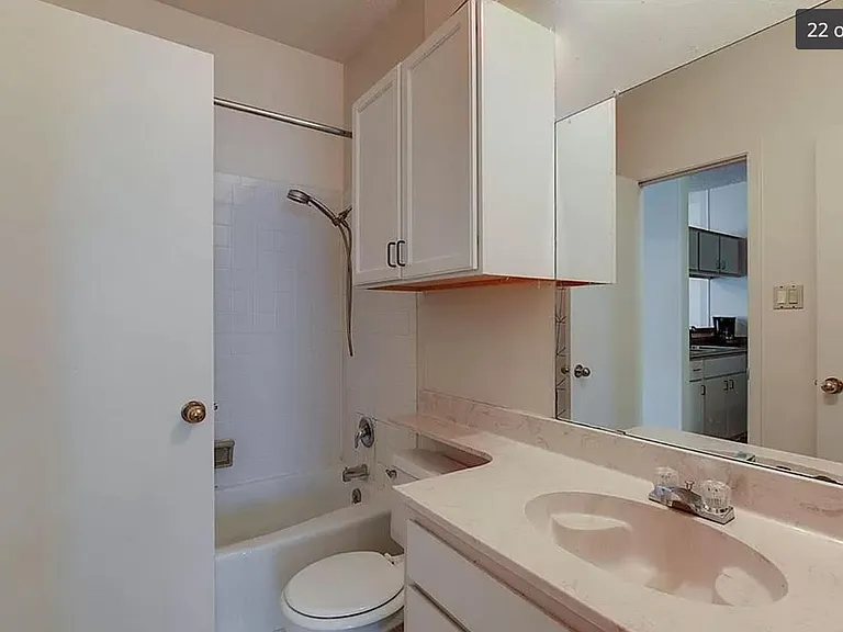 2905 Swisher St #206 — Photo 9