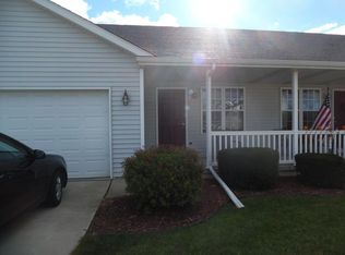 2098 Kara Dr, Bay City, MI 48706