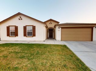 5432 E Burns Ave, Fresno, CA 93727