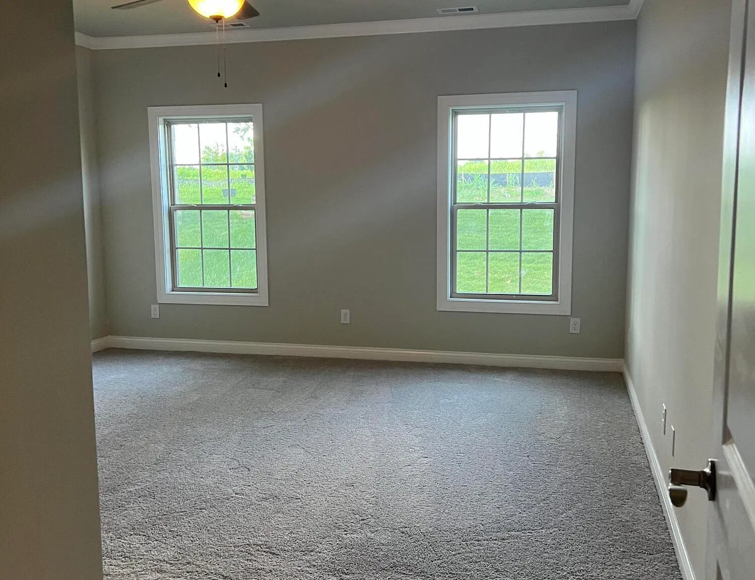 4 bed, 2.0 bath, 2310 sqft, $2,850 — Photo 4