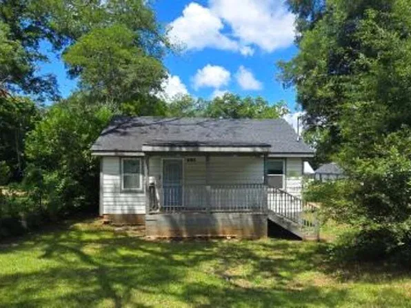 2232 Lee St SW, Covington, GA 30014