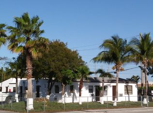 2123 Metcalf St, Honolulu, HI 96822