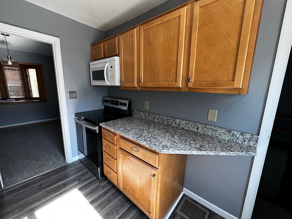 1st image of 108 Schuyler Dr
