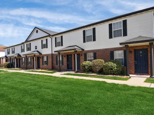 ReNew Edwardsville Apartment Collection