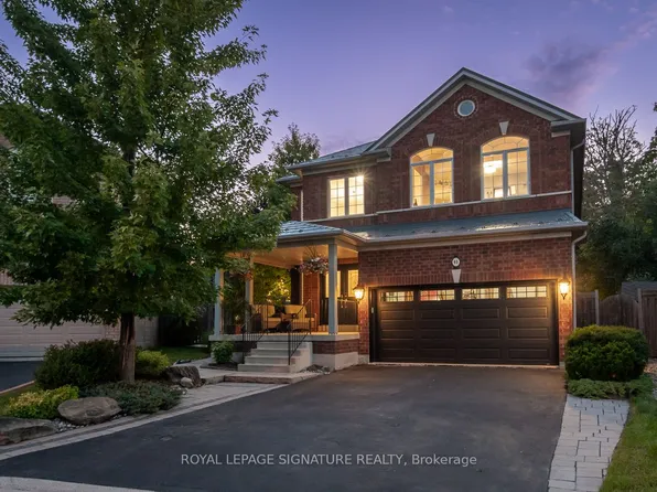 93 Dewar Ct, Milton, ON L9T 5N8