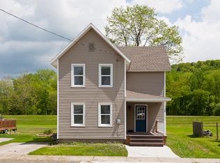 109 S East St, Sayre, PA 18840