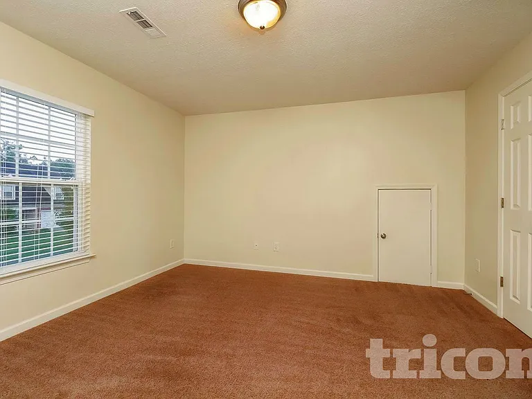 3001 Deer Trail Dr — Photo 9