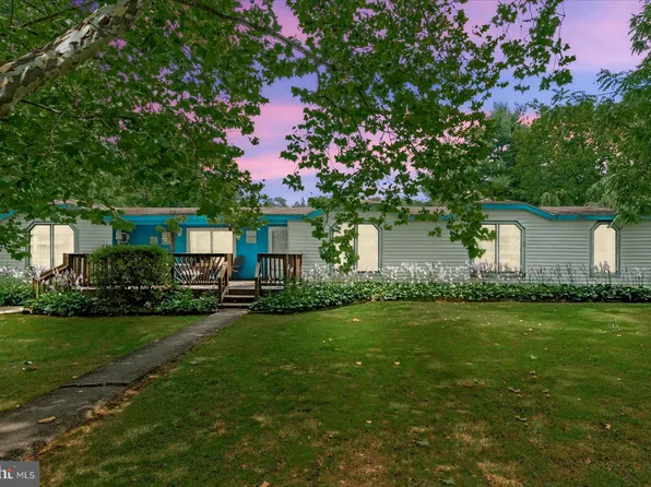 3921 Guinea Station Rd, Fredericksburg, VA 22408