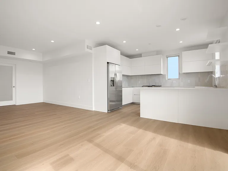 4418 S Slauson Ave #401 — Photo 13