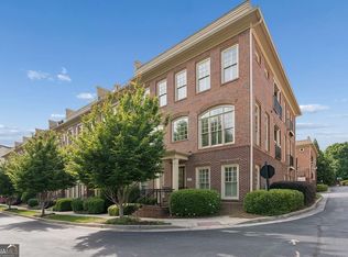 1114 River Vista Dr, Sandy Springs, GA 30339