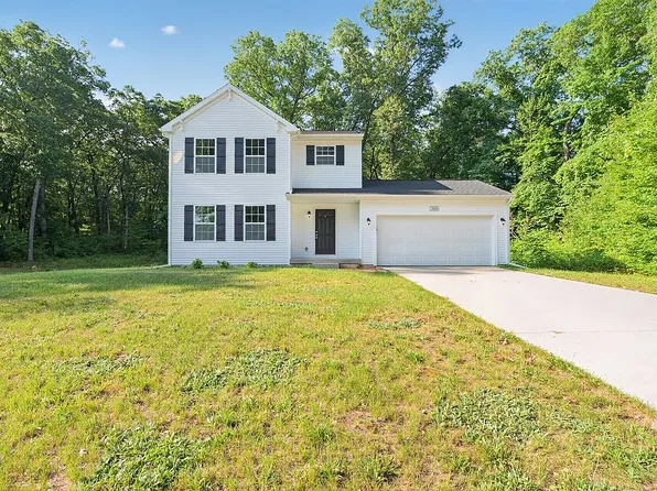 3828 N Ryan Woods Cir, Allegan, MI 49010