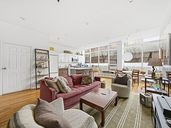 2nd image of 114 E 28th St APT 2A