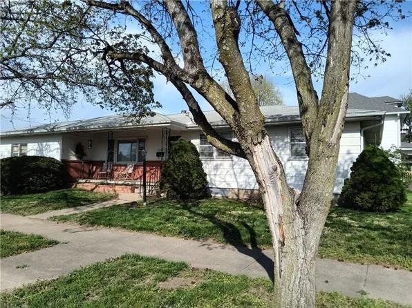 5921 Gordon St, Saint Joseph, MO 64504