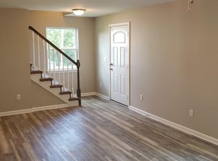 8511 Croaker Rd, Williamsburg, VA 23188