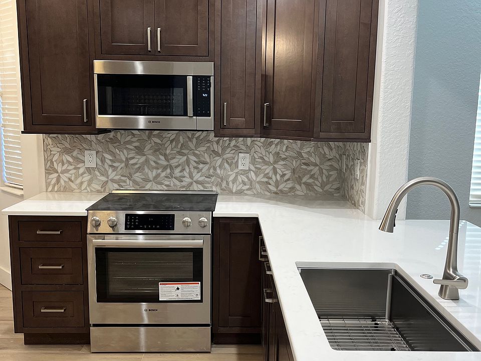Newly remodeled kitchen with Bosch appliances