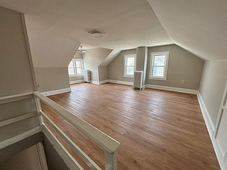 414 W Broad St #2 — Photo 2