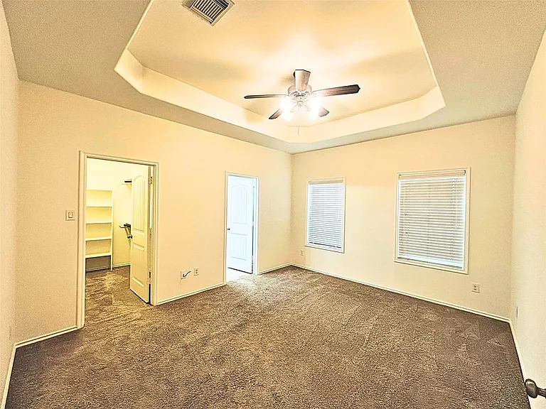 8218 Nagy Hill St — Photo 13